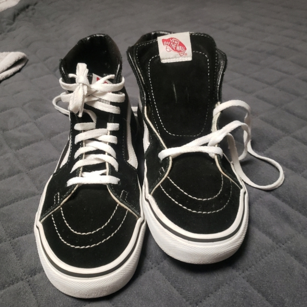 Vans Women's High-top Black And White Sneakers